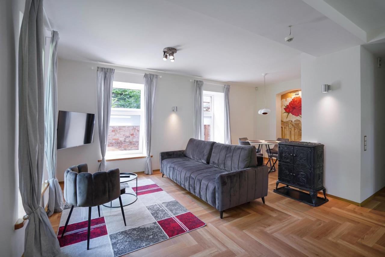 Exclusive Oldnew Apartments In City Center Panevėžys Exteriér fotografie